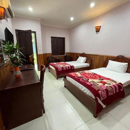 Song Tra Hotel Thu Dau Mot Екстер'єр фото