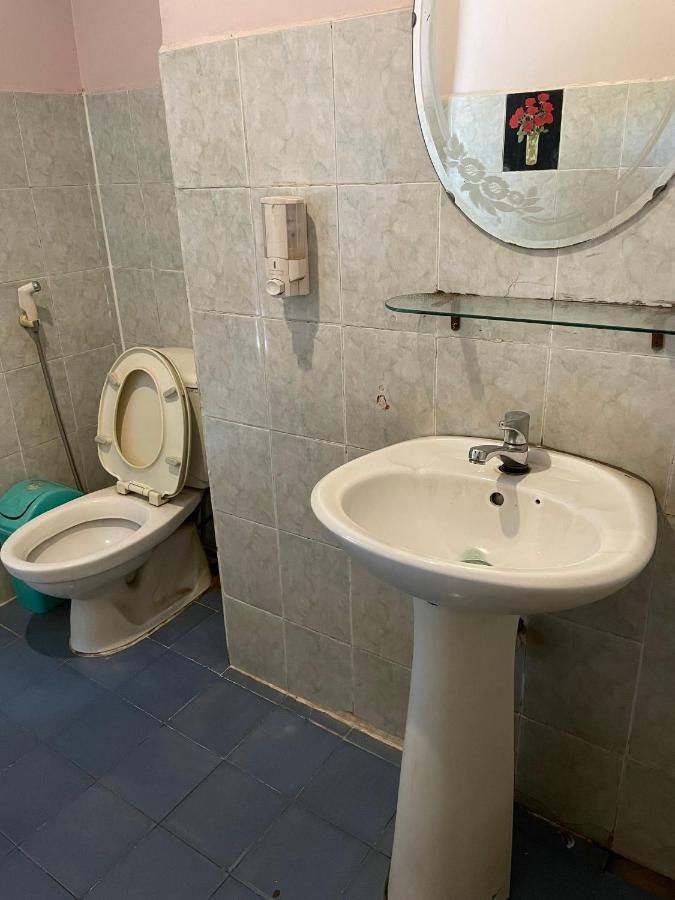 Song Tra Hotel Thu Dau Mot Екстер'єр фото