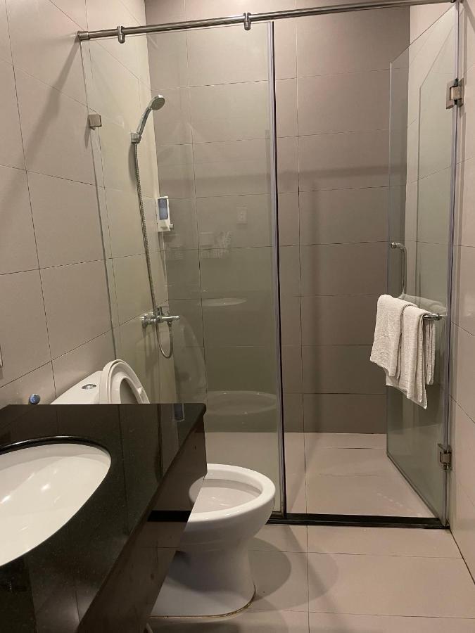 Song Tra Hotel Thu Dau Mot Екстер'єр фото
