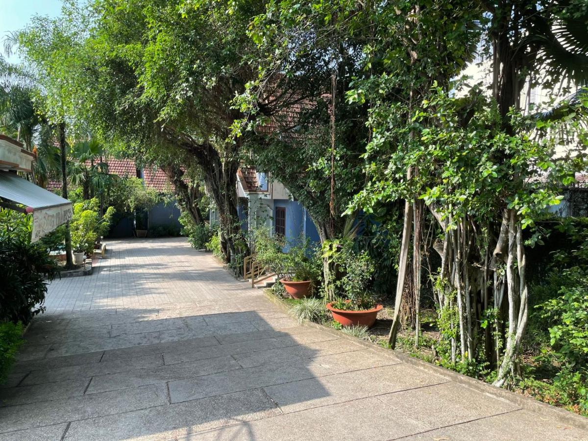 Song Tra Hotel Thu Dau Mot Екстер'єр фото